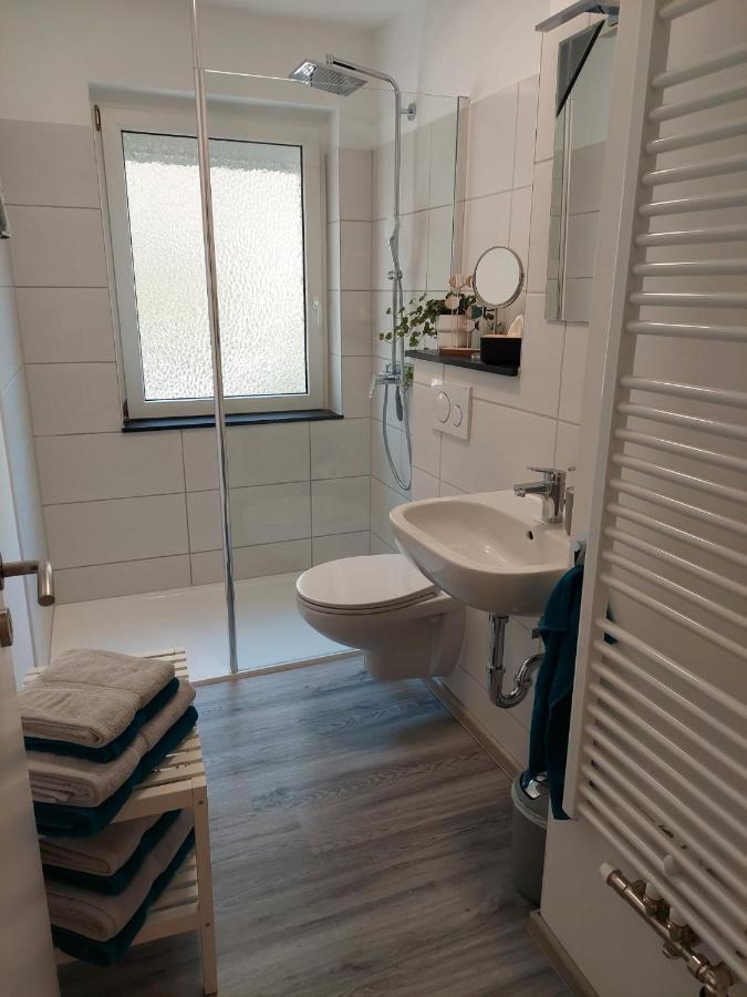 Gemuetliches, Voll Ausgestattetes Apartment Halle  Extérieur photo